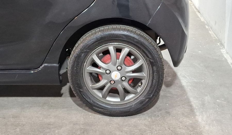 Chevrolet Spark 1.2 DOT G MT Hatchback 2015