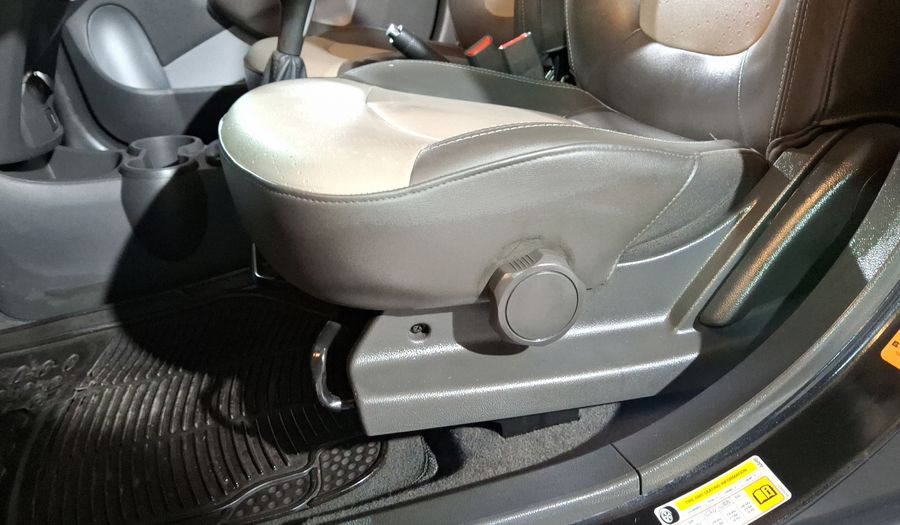 Chevrolet Spark 1.2 DOT G MT Hatchback 2015