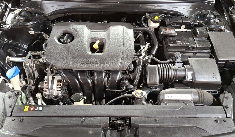 Kia Forte 2.0 EX IVT Hatchback 2022