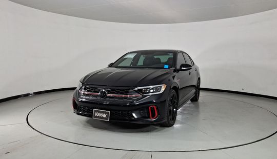 Volkswagen • Jetta