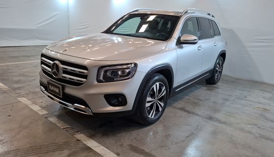 Mercedes Benz • Clase GLB