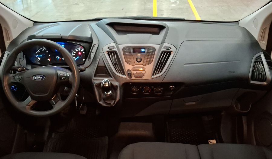 Ford Transit 2.2 DIESEL PASAJEROS LARGA A/A Van 2019