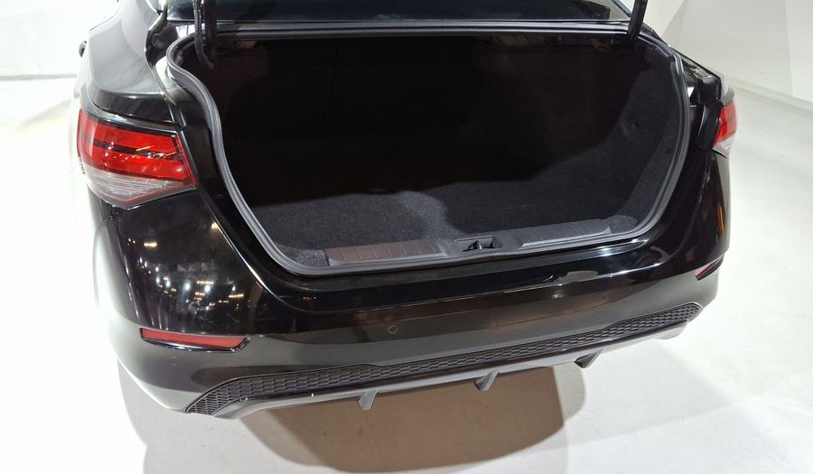 Nissan Sentra 2.0 ADVANCE AUTO Sedan 2020