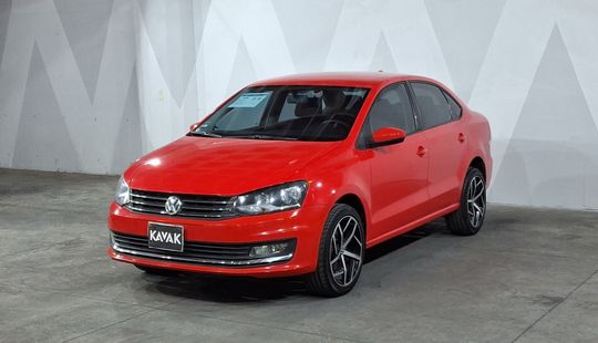Volkswagen • Vento