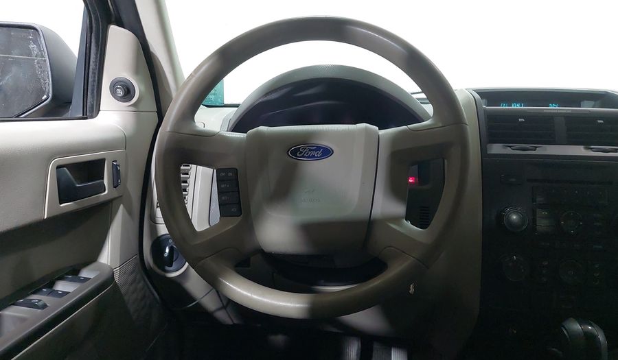 Ford Escape 2.5 XLS I4 AT Suv 2012