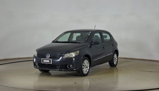 Volkswagen • Gol