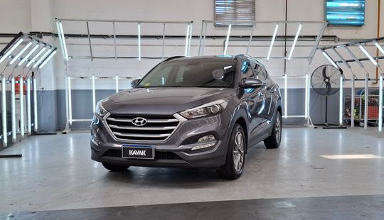 Hyundai • Tucson