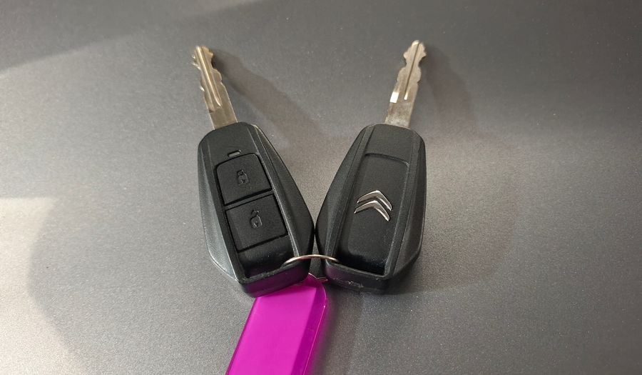 Citroen C3 1.6 FEEL PK DESING AUTO Hatchback 2023