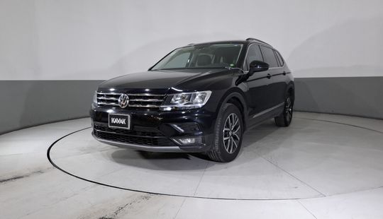 Volkswagen • Tiguan