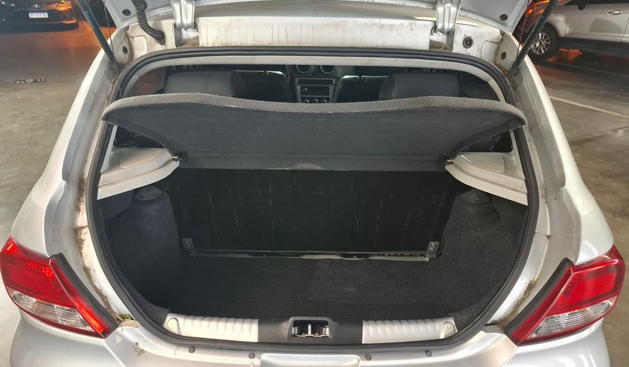 Volkswagen Gol Trend 1.6 PACK I PLUS Hatchback 2011