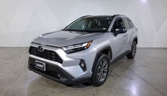 Toyota • RAV4