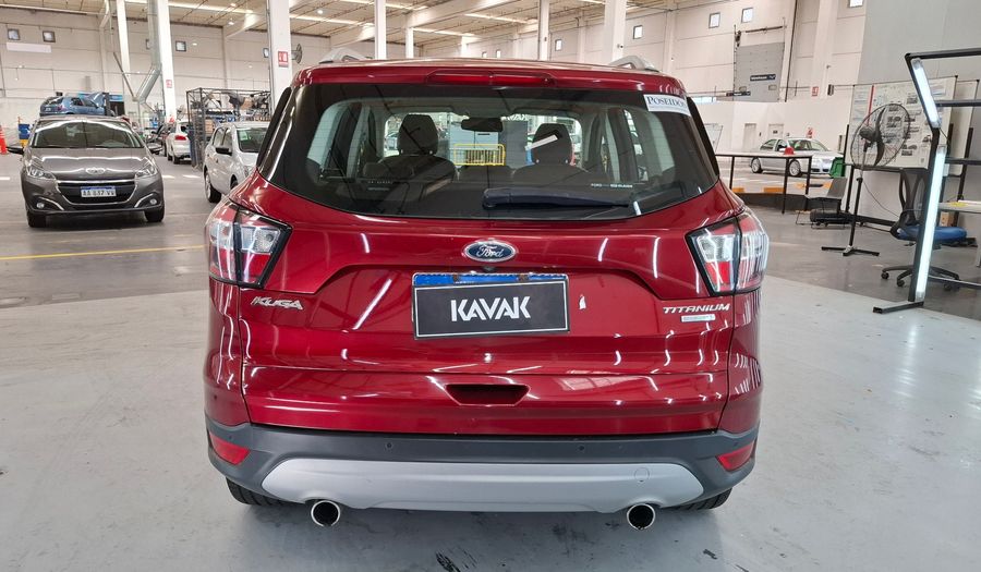 Ford Kuga 2.0 ECOBOOST TITANIUM 4WD POWERSHIFT Suv 2017