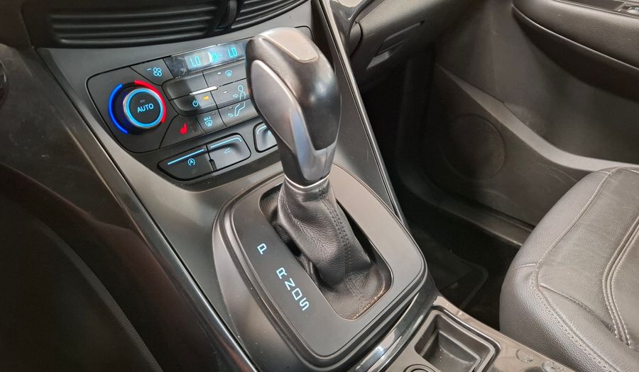 Ford Kuga 2.0 ECOBOOST TITANIUM 4WD POWERSHIFT Suv 2017