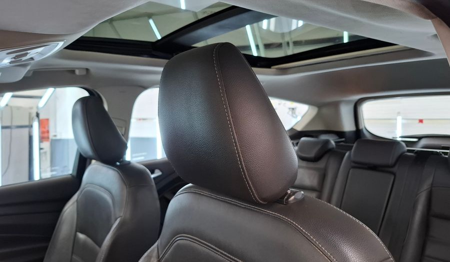 Ford Kuga 2.0 ECOBOOST TITANIUM 4WD POWERSHIFT Suv 2017