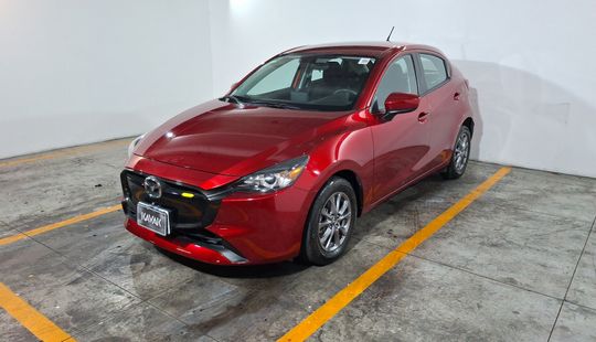 Mazda • Mazda 2