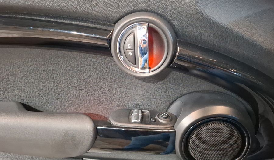 Mini Cooper S 2.0 COOPER SALT Hatchback 2017