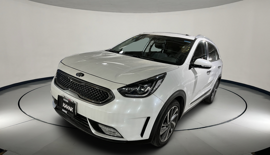 Kia • Niro