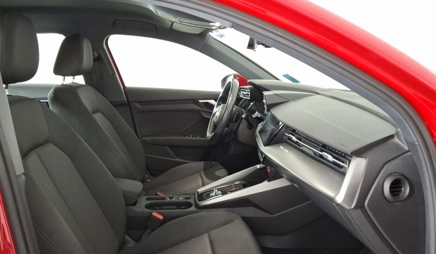 Audi A3 1.4 35 TFSI DYNAMIC AUTO Sedan 2022