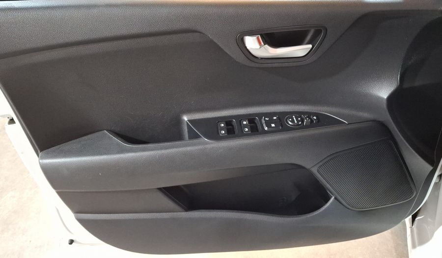 Kia Rio 1.6 EX Hatchback 2019