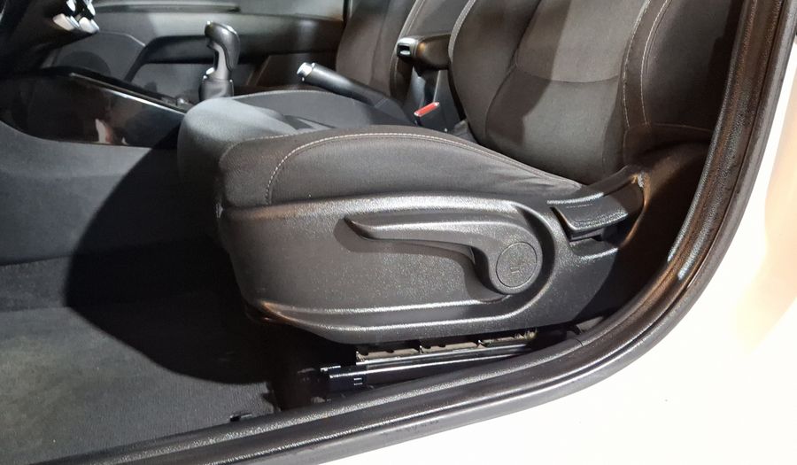 Kia Rio 1.6 EX Hatchback 2019