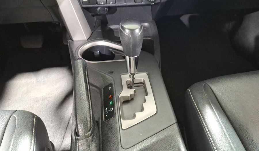 Toyota Rav4 2.5 XLE PLUS 4WD AT Suv 2016