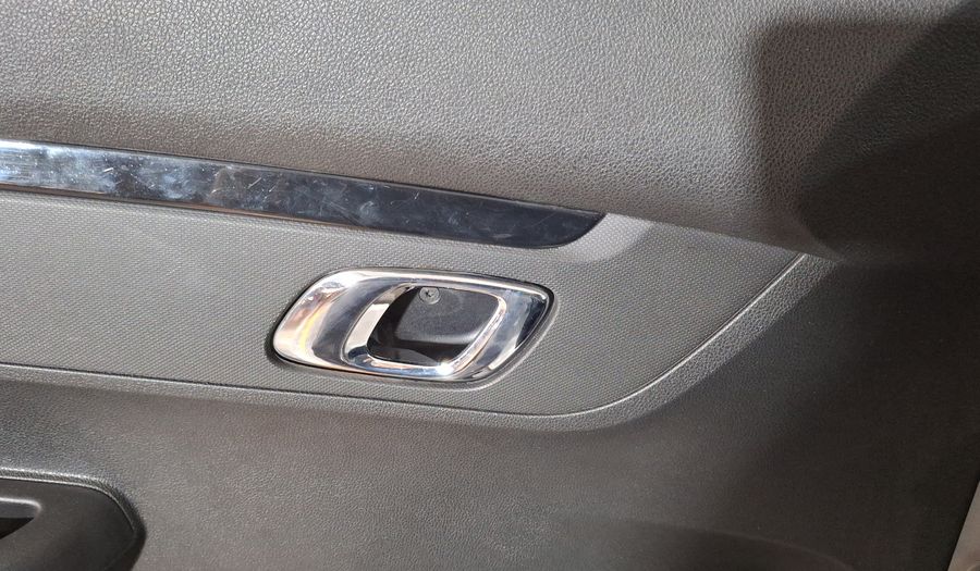 Renault Kwid 1.0 ICONIC Hatchback 2023