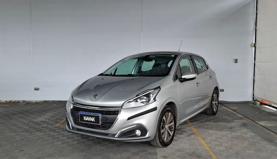 Peugeot • 208