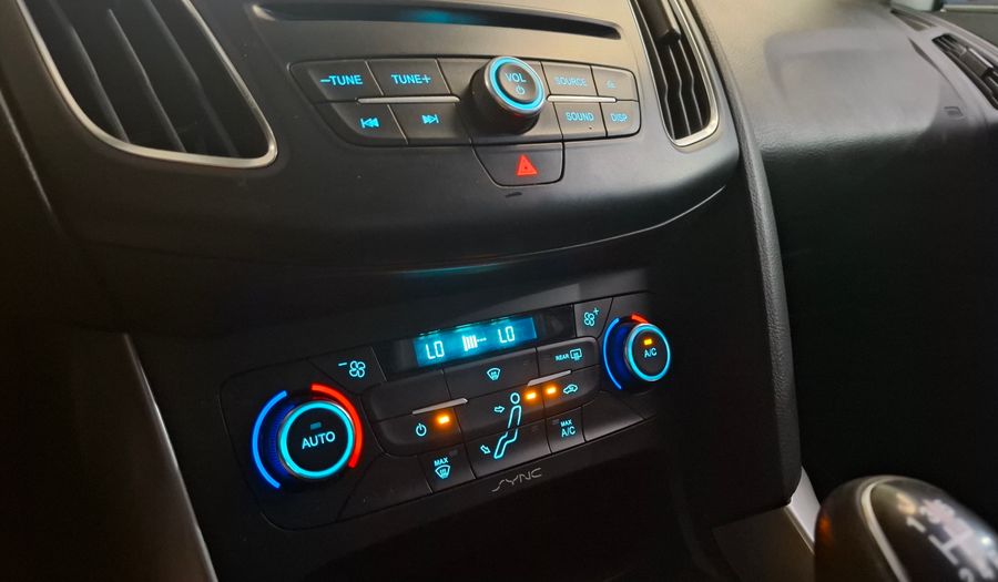 Ford Focus Iii 2.0 SE Hatchback 2017