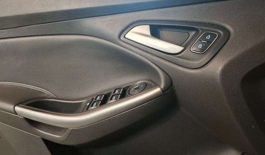 Ford Focus Iii 2.0 SE Hatchback 2017