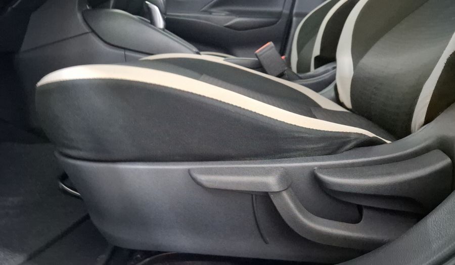 Nissan Versa 1.6 ADVANCE CVT Sedan 2020