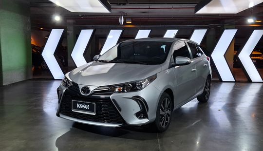 Toyota • Yaris