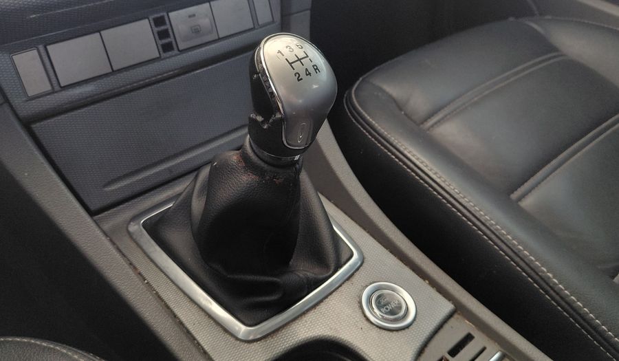 Ford Focus Ii 2.0 GHIA Hatchback 2012