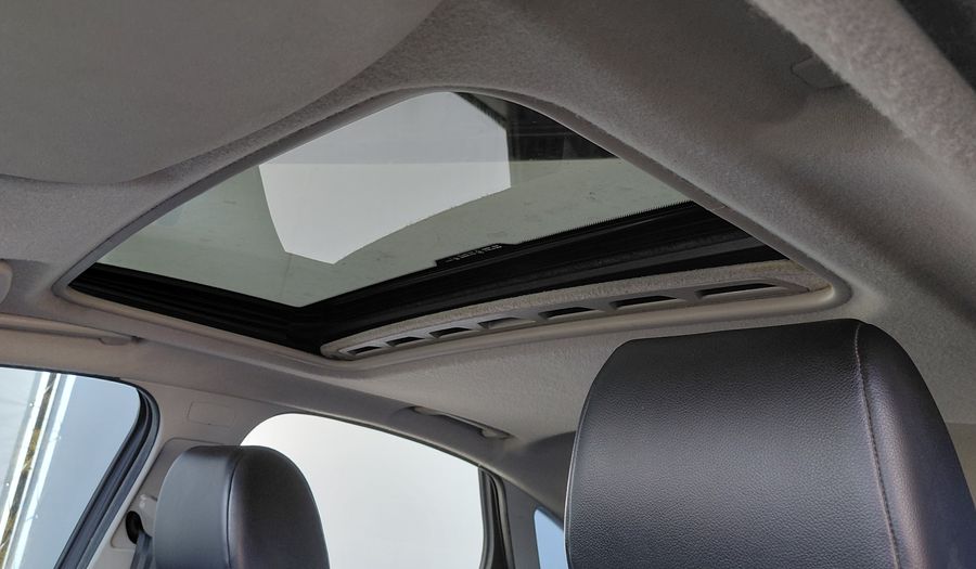 Ford Focus Ii 2.0 GHIA Hatchback 2012