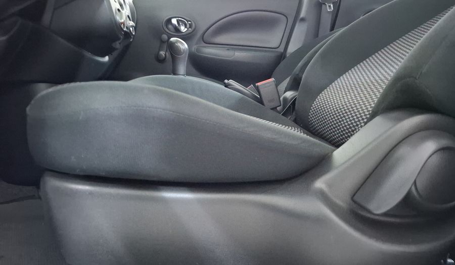 Nissan March 1.6 SENSE Hatchback 2021