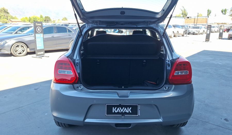 Suzuki Swift 1.2 AUTO GLX PLUS Hatchback 2023