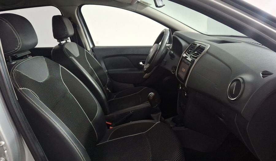 Renault Stepway 1.6 DYNAMIQUE MT Hatchback 2016