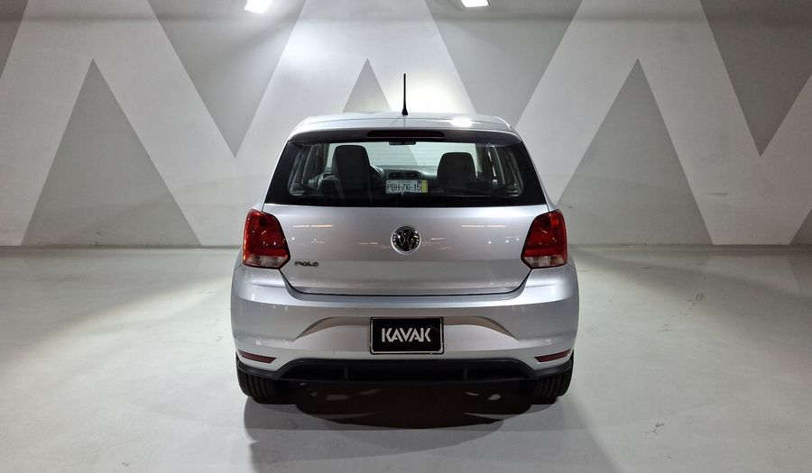 Volkswagen Polo 1.6 COMFORTLINE PLUS Hatchback 2021