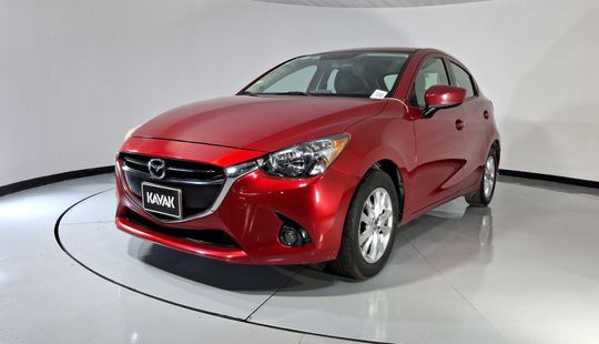 Mazda • Mazda 2