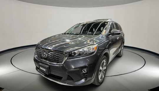 Kia • Sorento