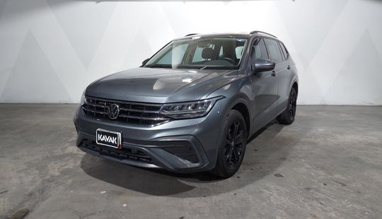 Volkswagen • Tiguan