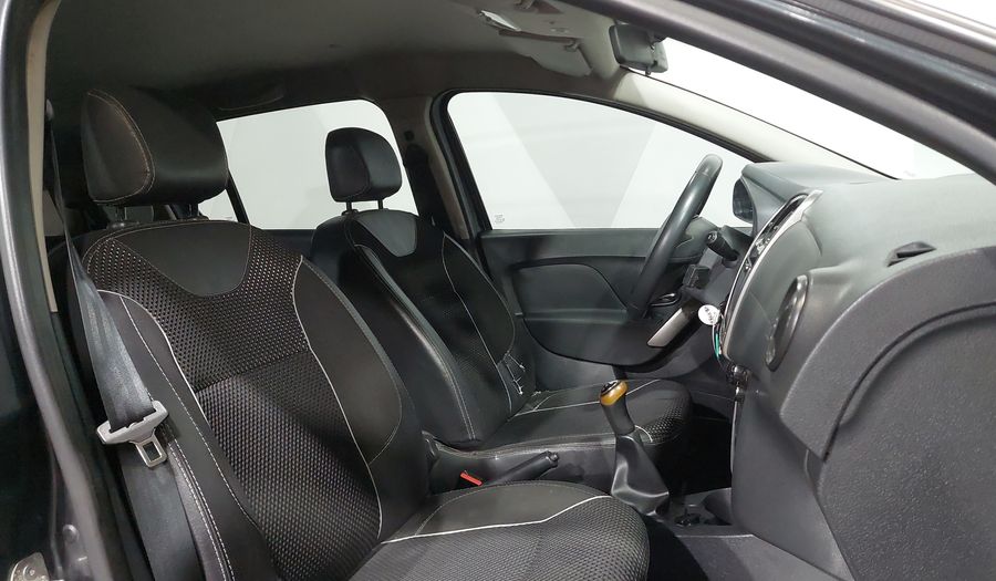 Renault Stepway 1.6 INTENS MT Hatchback 2018