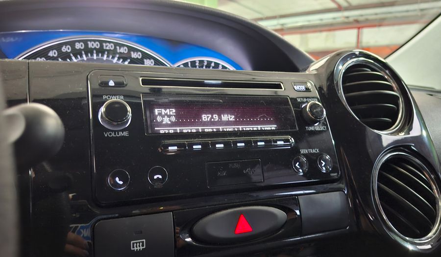 Toyota Etios 1.5 XLS Hatchback 2015