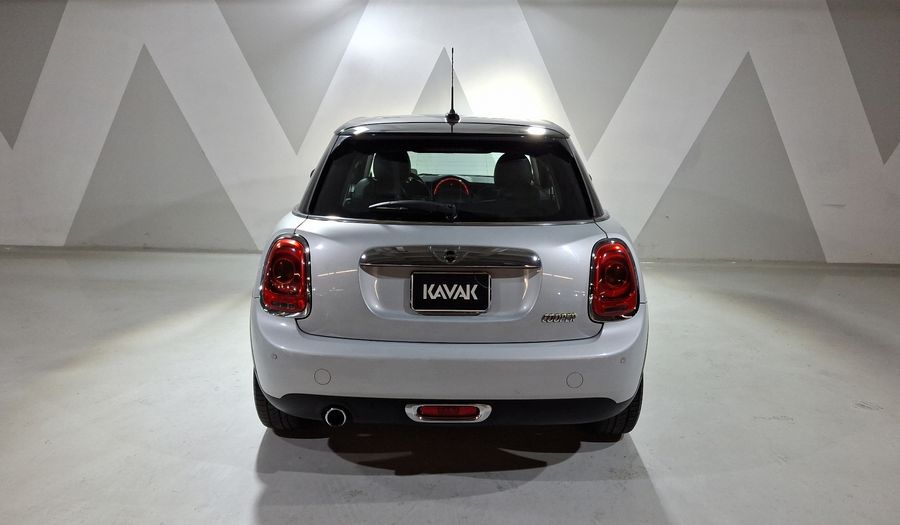 Mini Cooper 1.5 COOPER PEPPER AT Hatchback 2016