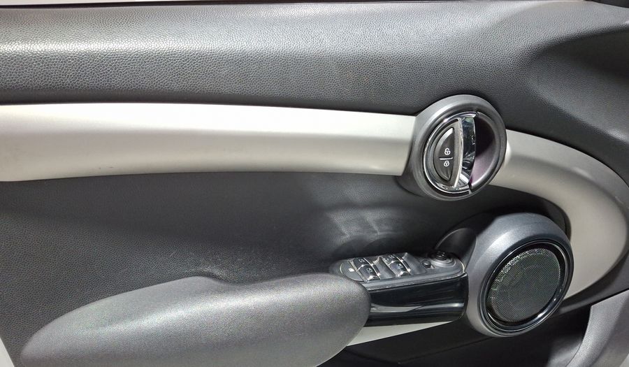 Mini Cooper 1.5 COOPER PEPPER AT Hatchback 2016