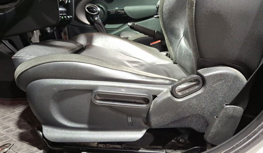 Mini Cooper 1.5 COOPER PEPPER AT Hatchback 2016