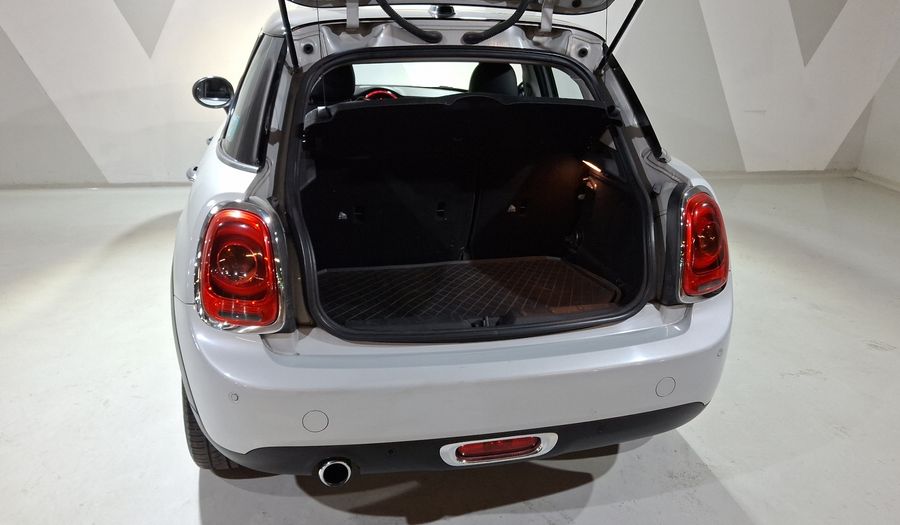 Mini Cooper 1.5 COOPER PEPPER AT Hatchback 2016