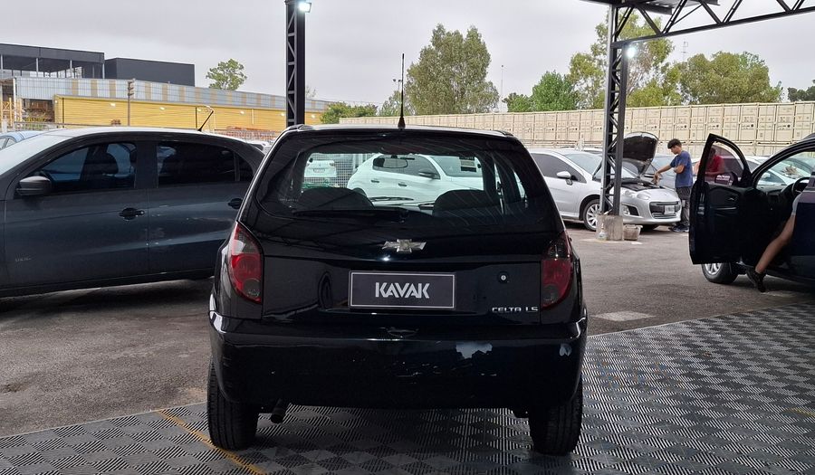 Chevrolet Celta 1.4 LS Hatchback 2012