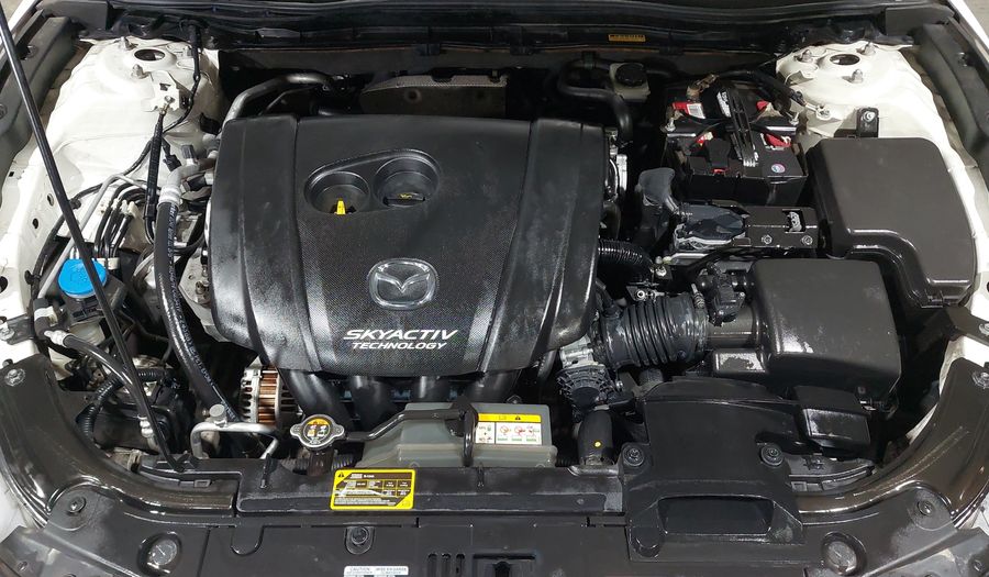 Mazda 3 2.5 SEDÁN S TA Sedan 2017