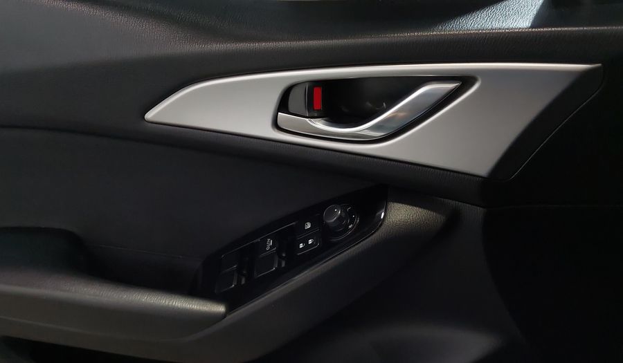 Mazda 3 2.5 SEDÁN S TA Sedan 2017