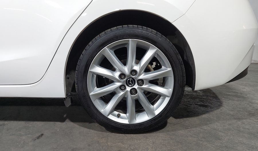 Mazda 3 2.5 SEDÁN S TA Sedan 2017